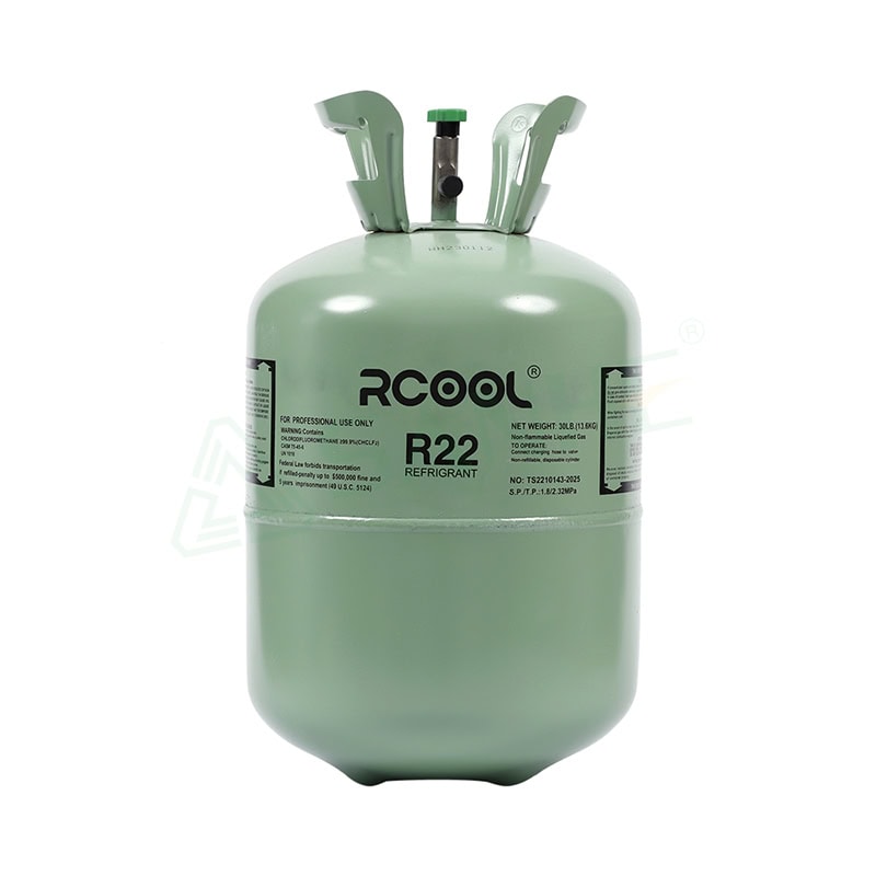 Green R22 refrigerant gas cylinder with safety valves and labels for HVAC systems, used in refrigeration and air conditioning.